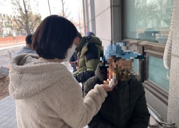 속초시노인복지관은 따뜻한 도시락을 전달하고 있습니다! 이미지