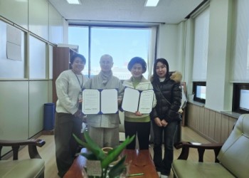 26년 노인맞춤돌봄서비스 우렁골 김영옥 추어탕, 지역 어르신 위한 따뜻한 나눔 이미지