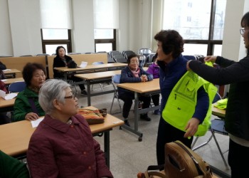 2017년 노인사회활동지원사업 참여자 3월 간담회 이미지