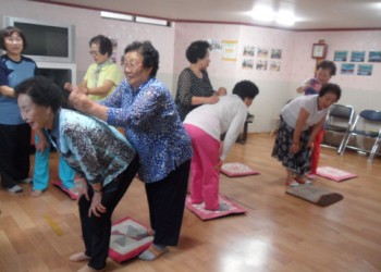 경로당프로그램 운영지원사업 9월활동~^^ 이미지