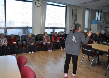 12회차 아동 성범죄 예방을 위한 '아이지킴이' 실버인형극 공연 이미지