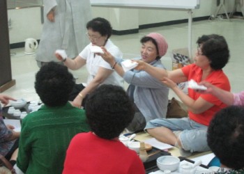'도레미'참여자 다도실습 교육 이미지