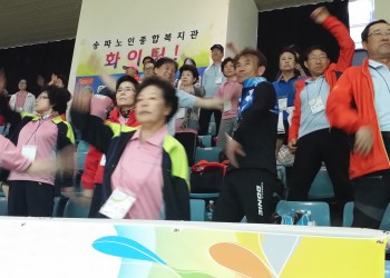 2015년 KT&G 복지재단 전국 어르신탁구대회 출전!! 이미지