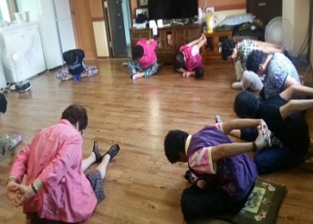 경로당활성화사업 9월2주차 프로그램 활동 이미지