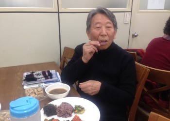 속초시노인복지관 &#034;내 더위사가라&#034; 부럼나눔행사 이미지