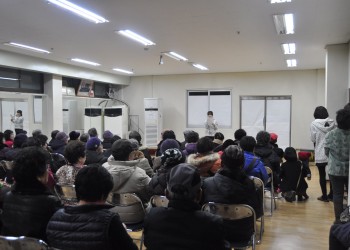 속초시노인복지관 12월 특강교실 &#034; 함께 나누는 작음 음악회&#034; 실시 이미지